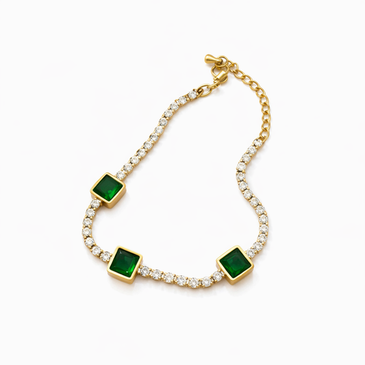 Luxury Emerald & Crystal Bracelet for Women – Elegant Gold-Plated Jewelry