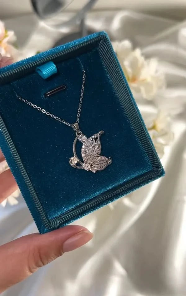 Wings Design Silver Necklace - Crazy Women