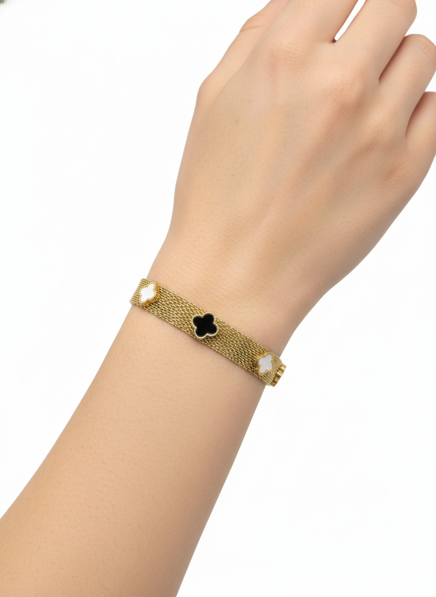 Luxury Gold Mesh Bracelet with Multi-Color Clover Charms