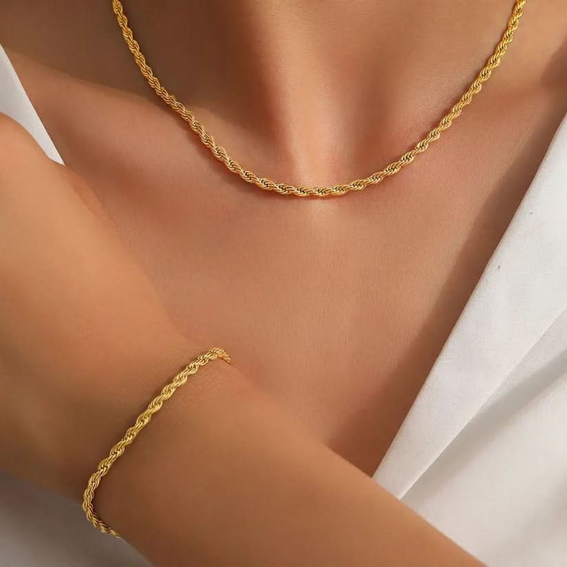 Milas Set – Elegant Necklace & Bracelet Combo - Crazy Women