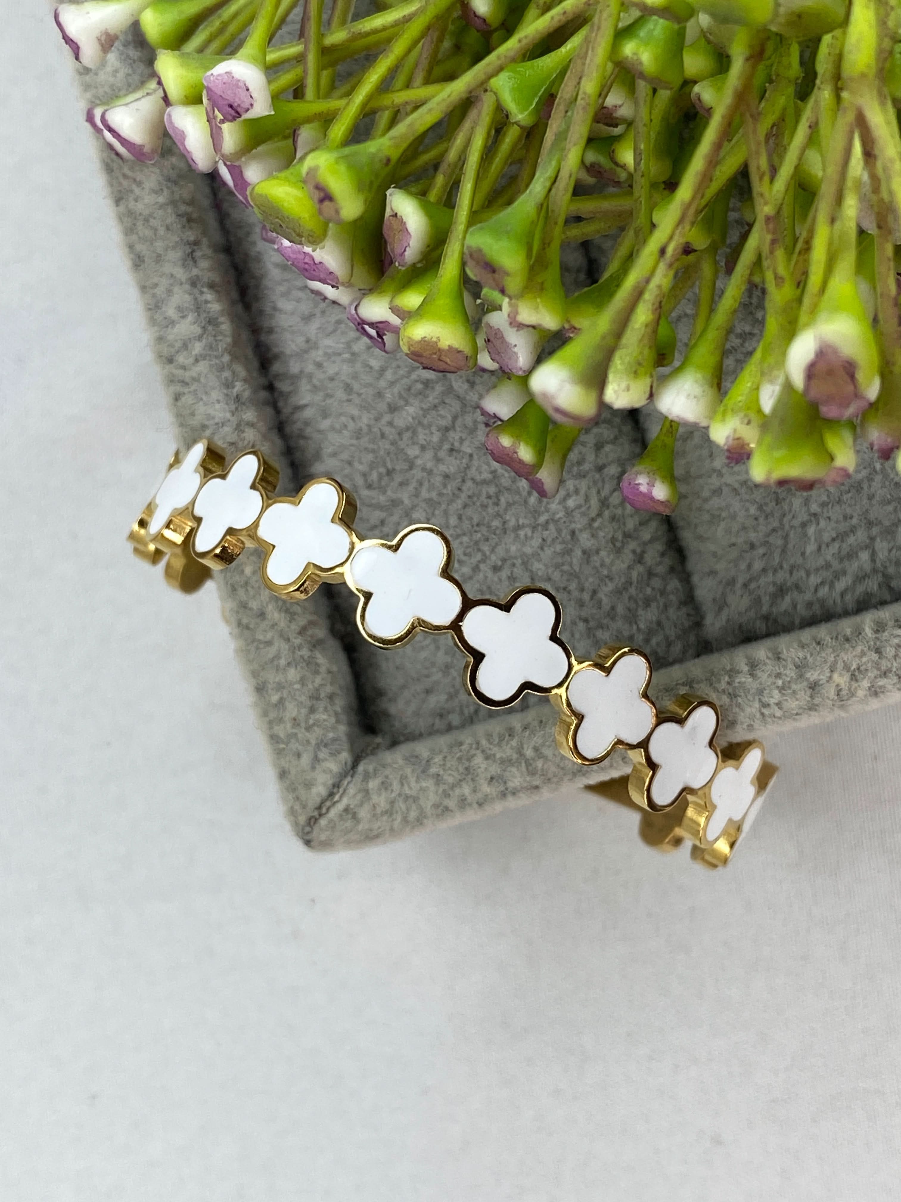 White Cover Bangle – Sleek & Elegant Bracelet for Women - Crazy Women