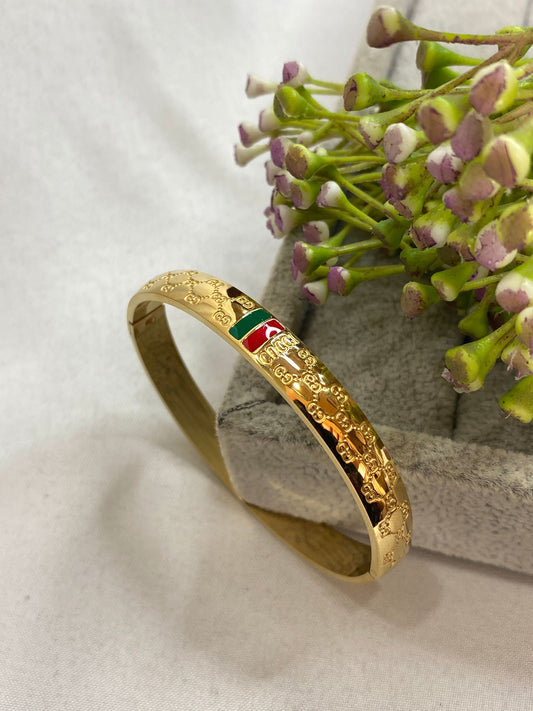 Gucci Stainless Steel Bangle – Luxury Designer Bracelet for Women