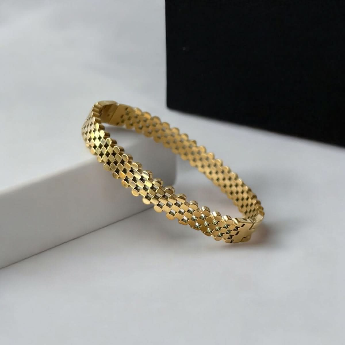 Amber Glow Bangle – Fashionable Bangle Design for Girls - Crazy Women