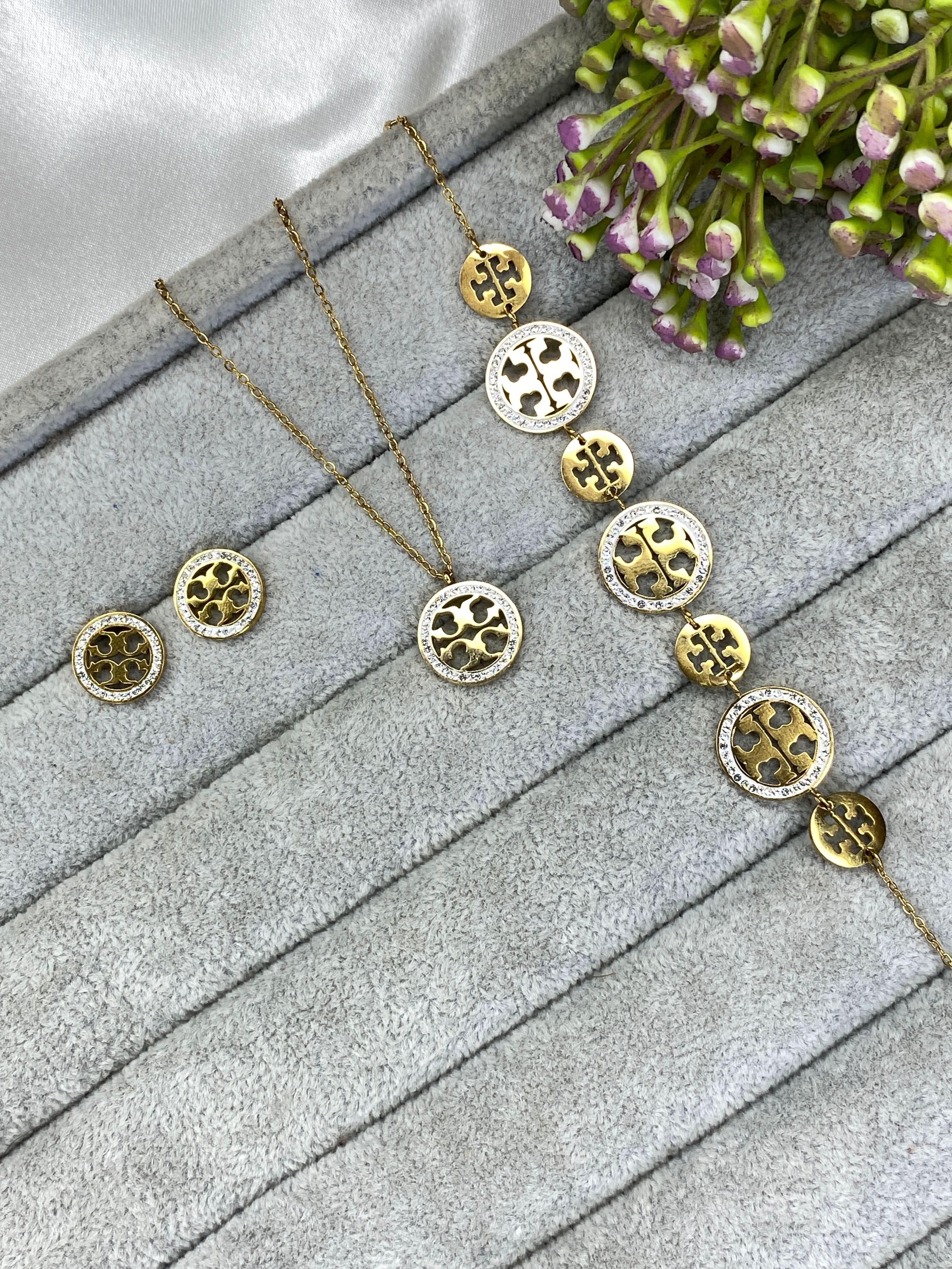 Golden Tory Complete Set – Necklace, Bracelet &amp; Earrings - Crazy Women