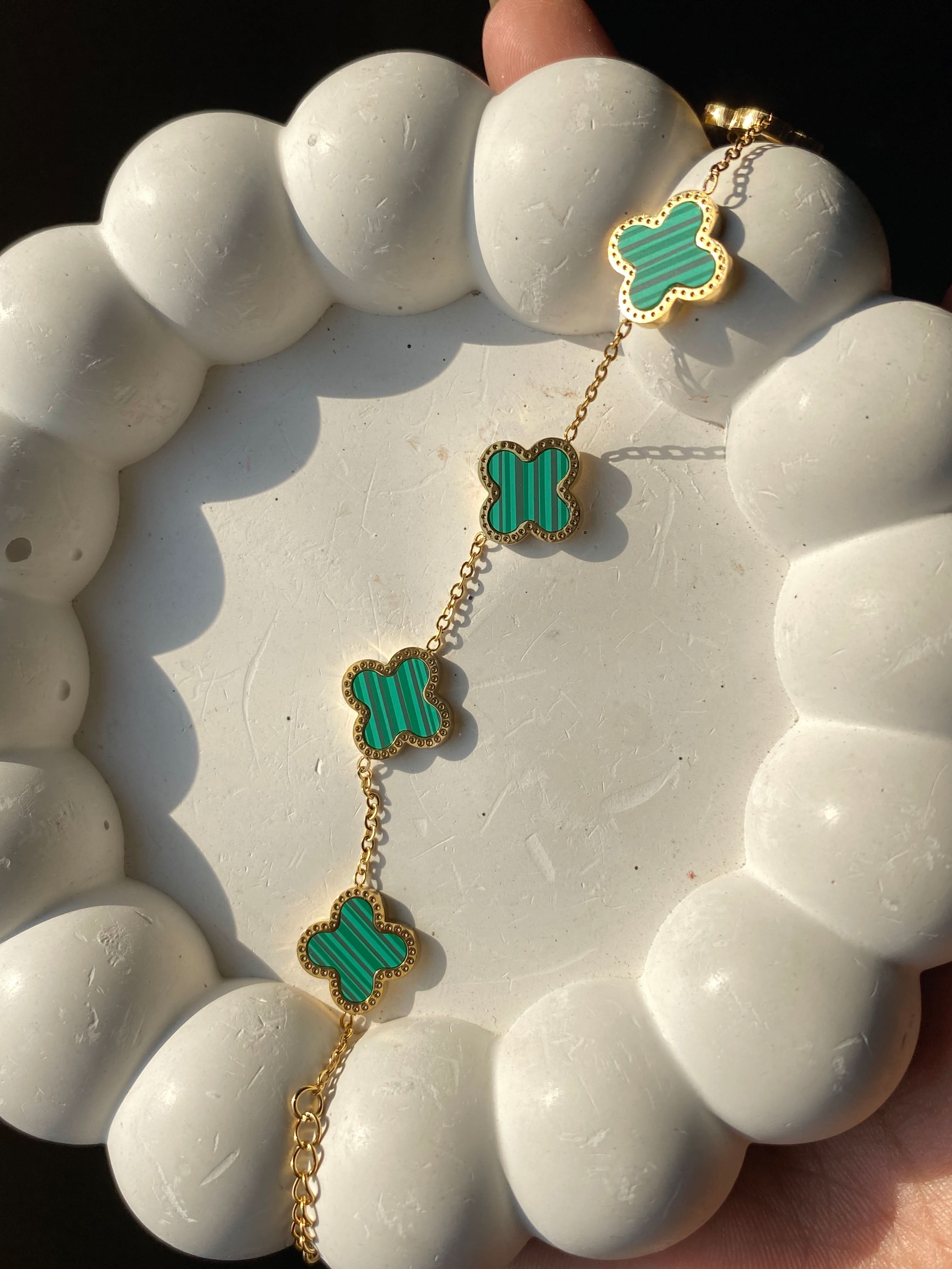 Green Van Cleef Gold Bracelet – Elegant & Luxurious Bracelet for Women - Crazy Women