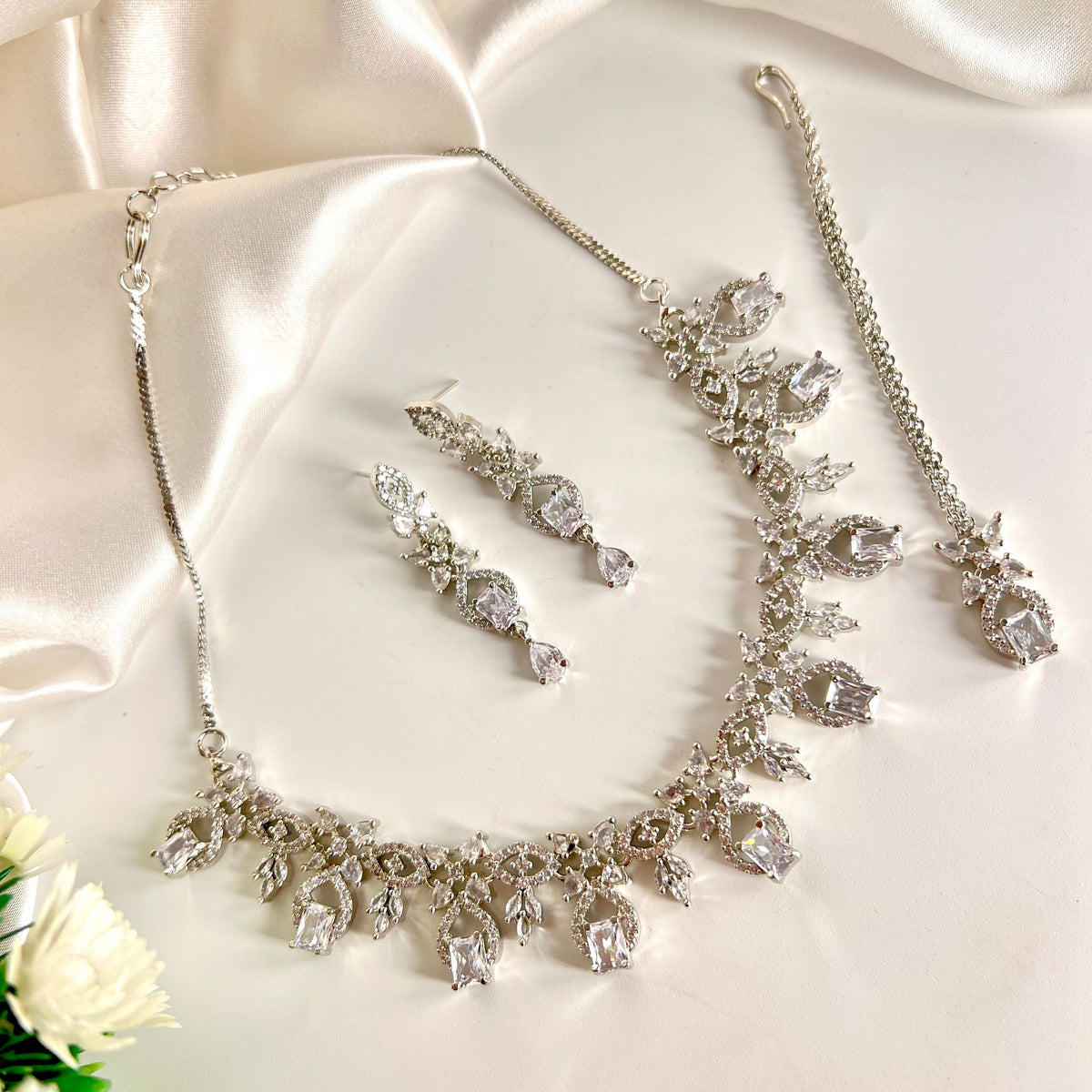 Beautiful AD Necklace Set Zircon White Stone - Crazy Women