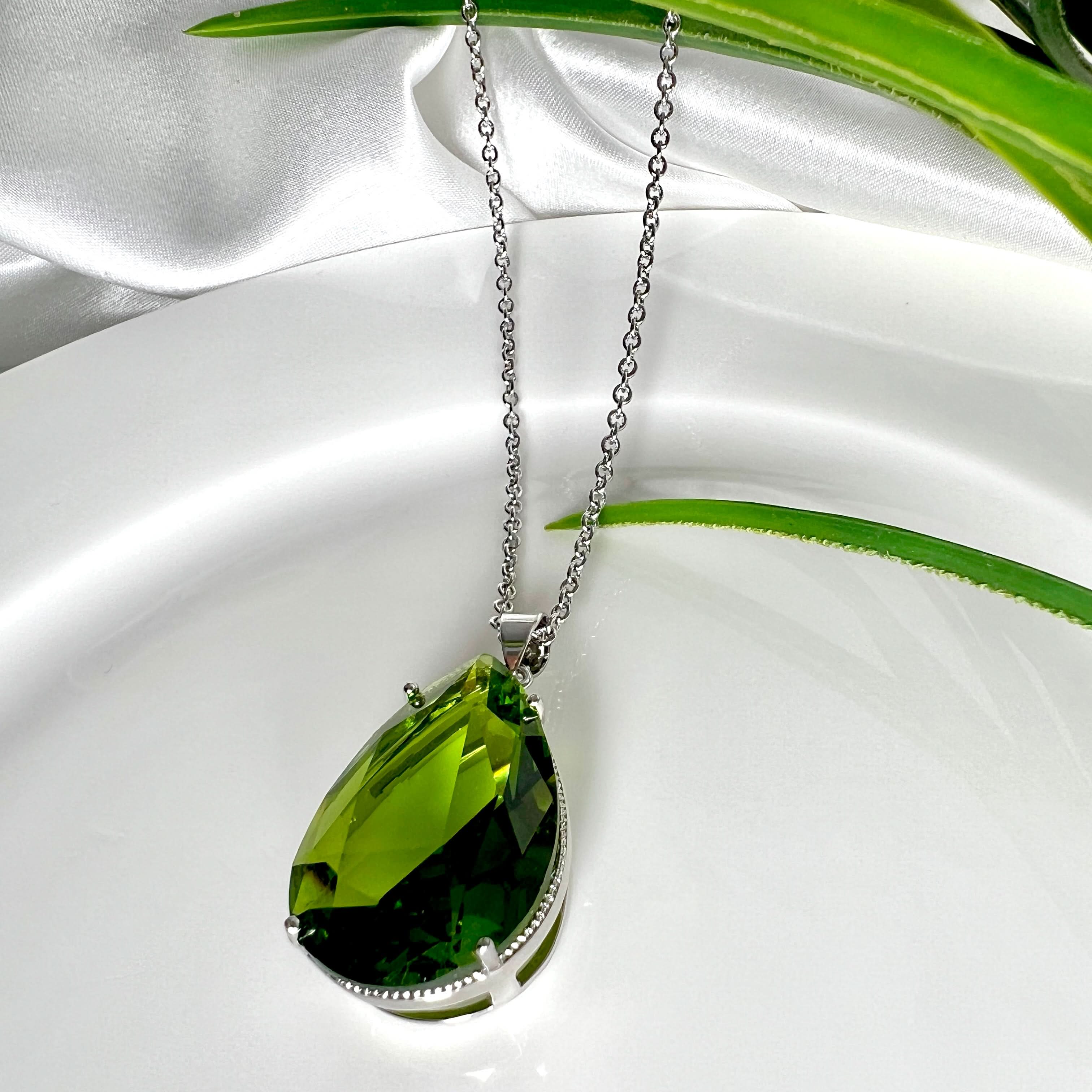 Green Necklace Pendant 925 Sterling - Crazy Women