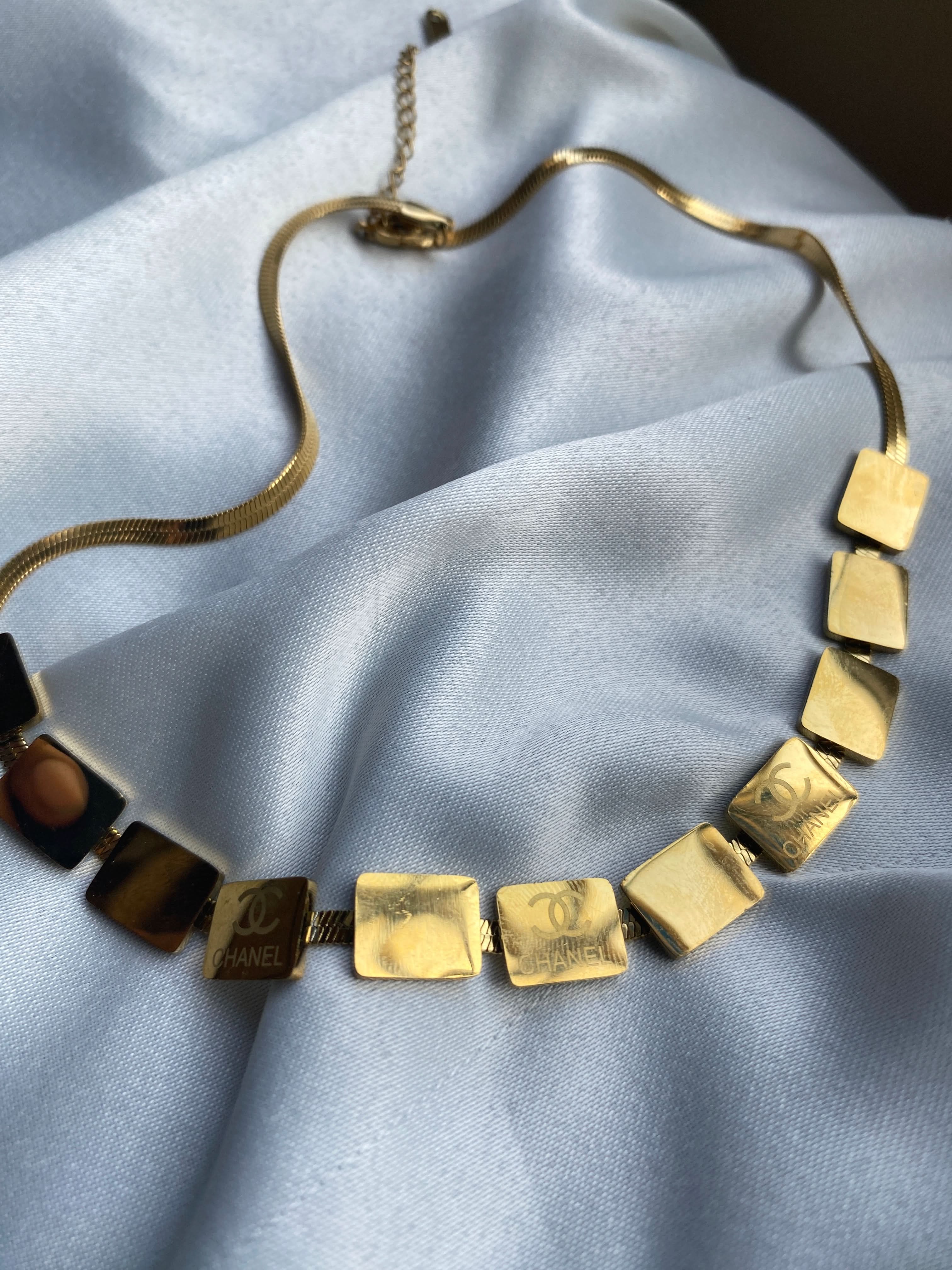 Golden Chanel Necklace – Elegant Luxury Jewelry for Every Occasion - Crazy Women