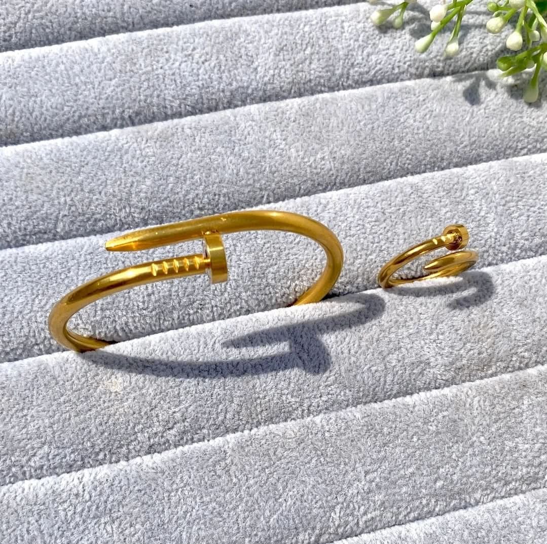 Stainless Nail Bracelet and Ring Set - Crazy Women