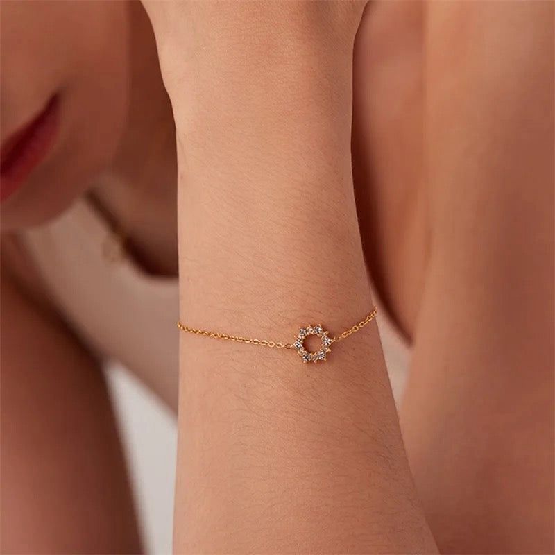 Gold Star Charm Chain Bracelet for Women