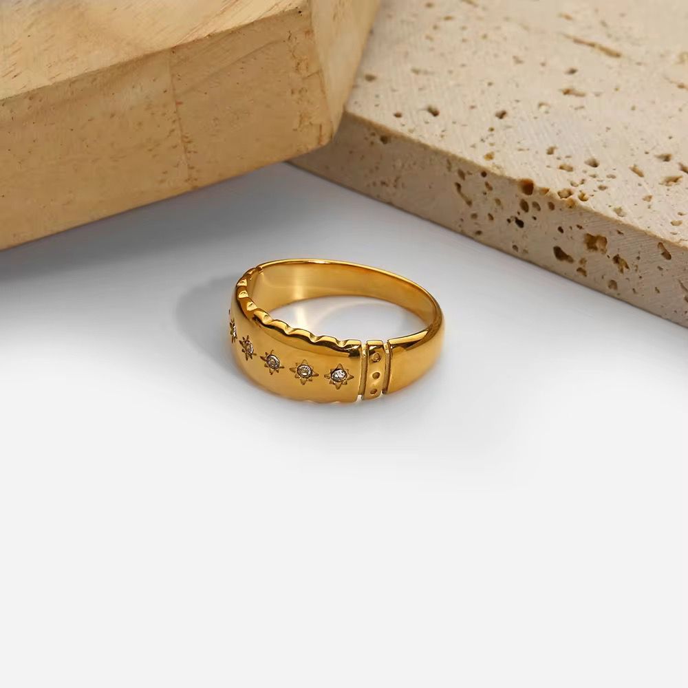 Gold Star Crystal Band Ring for Women