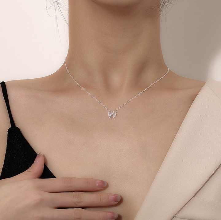 Beautiful Silver Bow Design Necklace - Crazy Women
