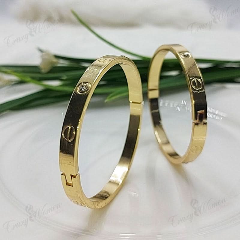 Cartier Gold Stone Bangle – Luxurious and Timeless Bracelet for Women