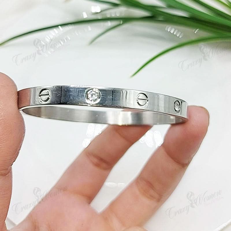 Silver Cartier Bangle – Timeless Elegance with Classic Design