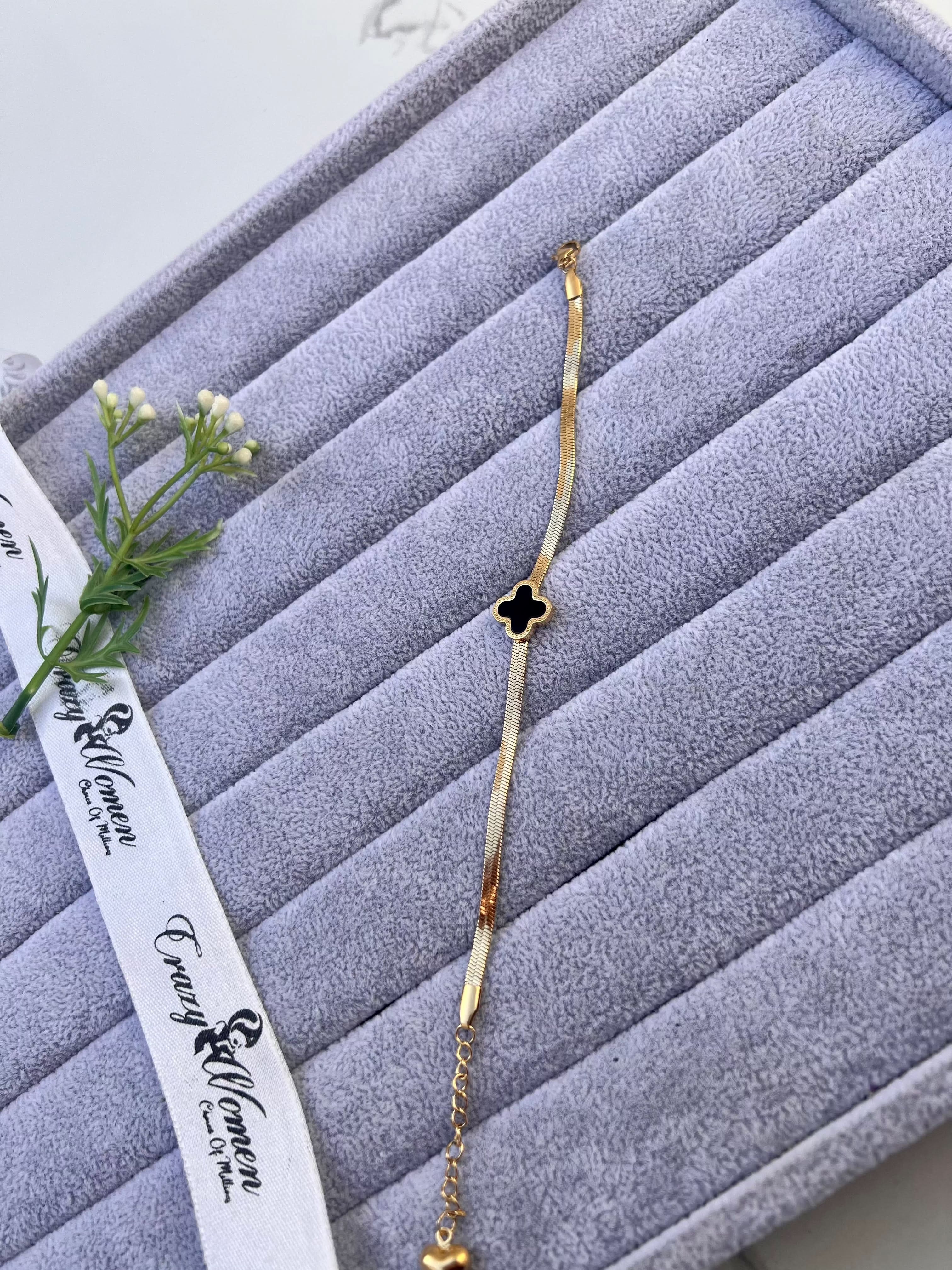 Gold Bangle | Jewelry Store | Jewelry Shop